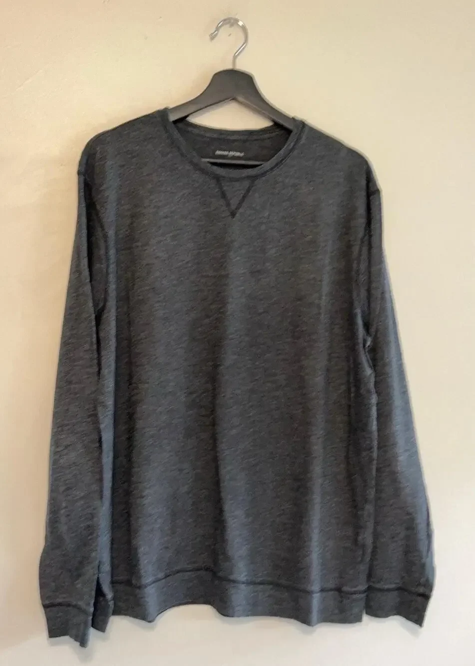 Banana Republic Sweatshirt Mens XL Gray Crewneck Pullover Tagless Knit Casual